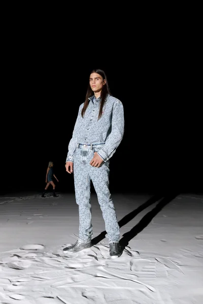 Look 21